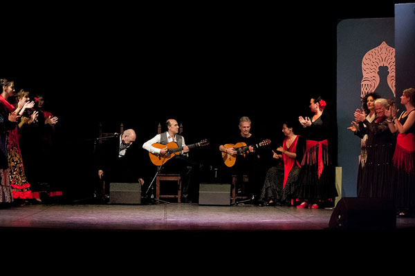 El Jaleo und Schülerinnen: Fin de Fiesta